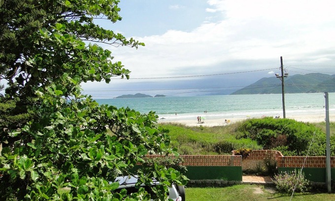 Pantano do Sul Casa | Florianopolis. By the sea! Excellent house 4 couples
