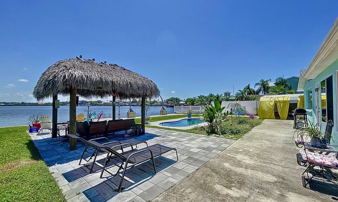 Port Richey Casa | Paradise on the Bayou