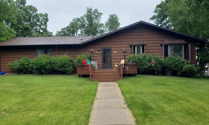 Battle Lake Casa | Paradise on the Point - lake front views of beautiful Otter Tail Lake