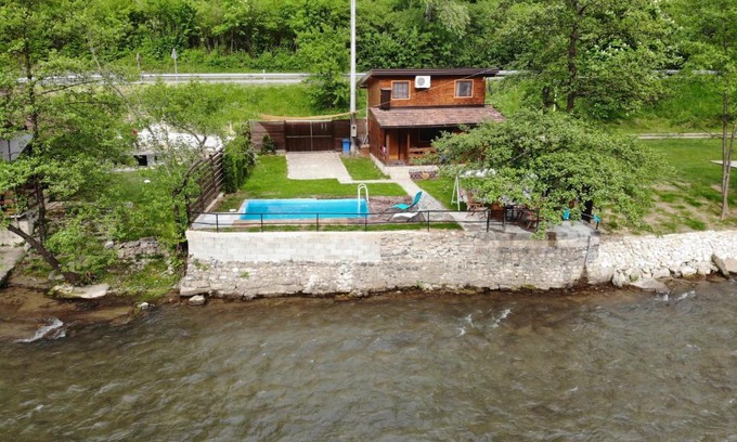 Jajce Apartamento | Paradise on the Vrbas River