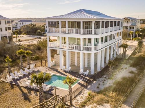 Pawleys Island Casa | Paradise Point: Luxury Beachfront Home with Views