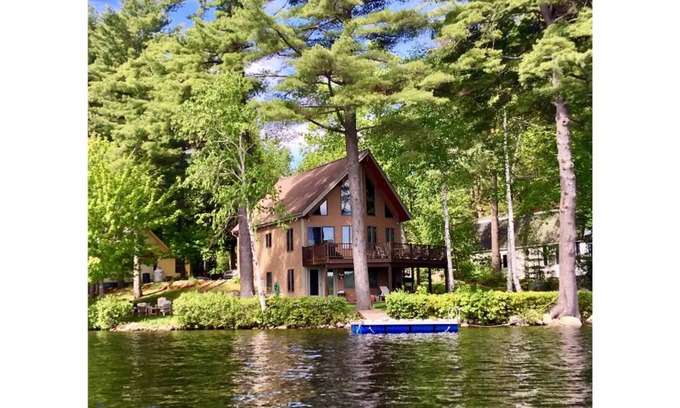 Raymond Casa | Paradise Point on Panther Pond