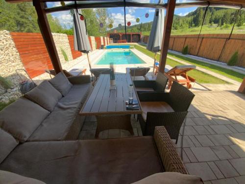 Miercurea-Ciuc Villa | Paradise Resort