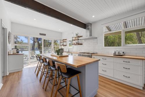 Jamieson Casa | Paradise Retreat Lakehouse - Jamieson - Sleeps 10