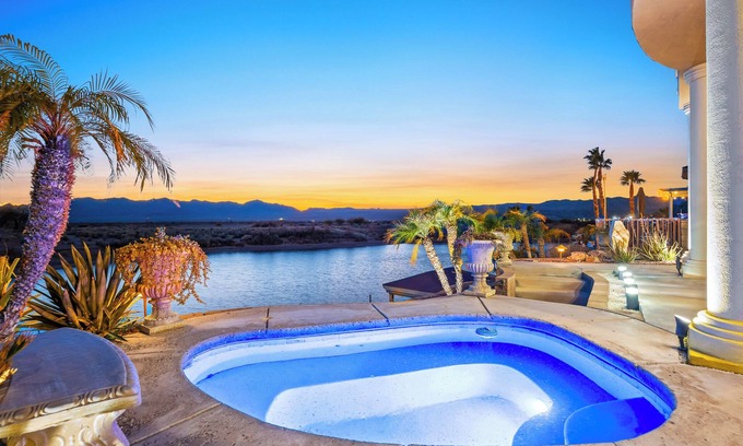 Bullhead City Casa | Paradise Riverfront Home with Spa and Dock Sleeps 16+
