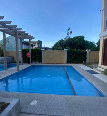 San Dionisio Apartamento | Paradise Room in Las Piñas City