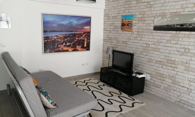 Alges Casa | Paradise Space
