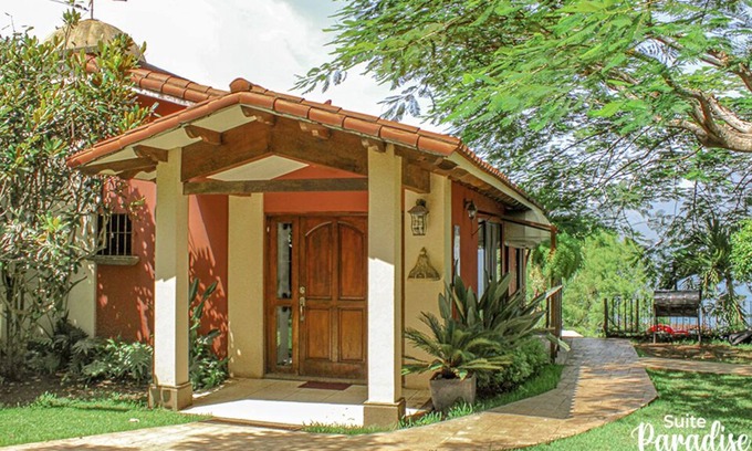 Coatepeque Villa | Suite Paradise, Villa Noelia, Hermosa casa en el Lago de Coatepeque.