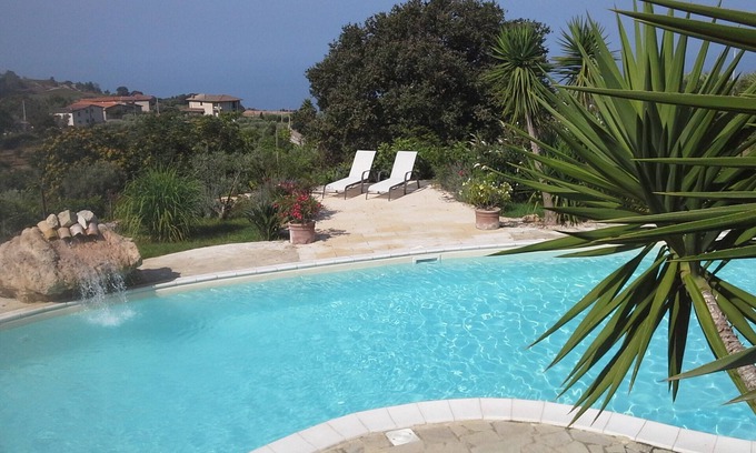 San Lucido Villa | Finca de 2,5 hectáreas con vistas al mar y piscina privada