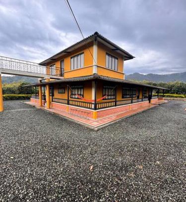 Alegrias Casa | Paraje de Santa Ana