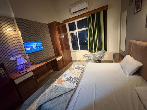 Greater Noida Apartamento | paramount golf forest