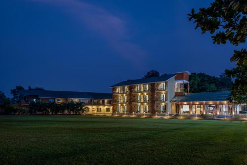 Karjat Complejo | Paramount Riverfront Resort & Spa, Karjat