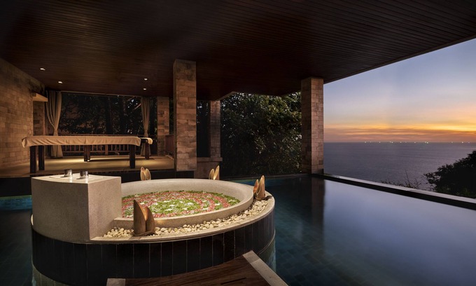 Kamala Complejo | Paresa Resort Phuket