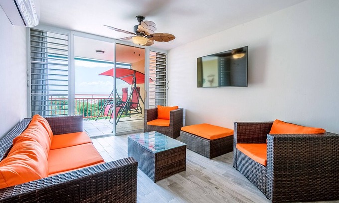 Palmarejo Condominio | Parguera !!Hermoso dúplex de 2 camas!A 3 minutos de la playa y actividades !!