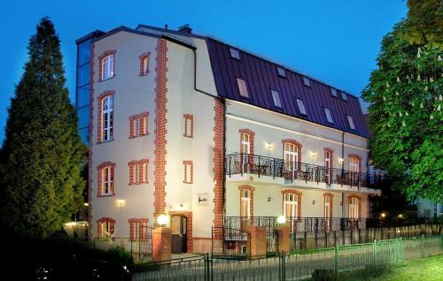 Kudowa Zdroj Hotel | Paria Hotel