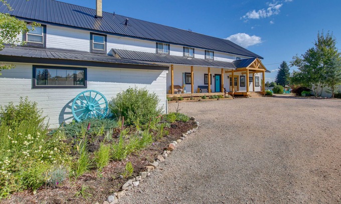 Paris Casa | Paris Group Getaway: Close to Bear Lake!