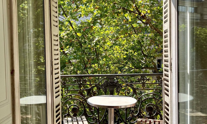 18th Arrondissement Apartamento | Parisian apartment at the foot of Montmartre