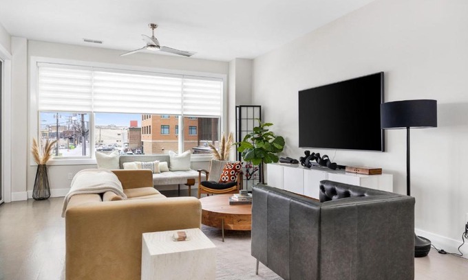 Traverse City Casa | Park 202 Downtown in the Heart of Traverse City