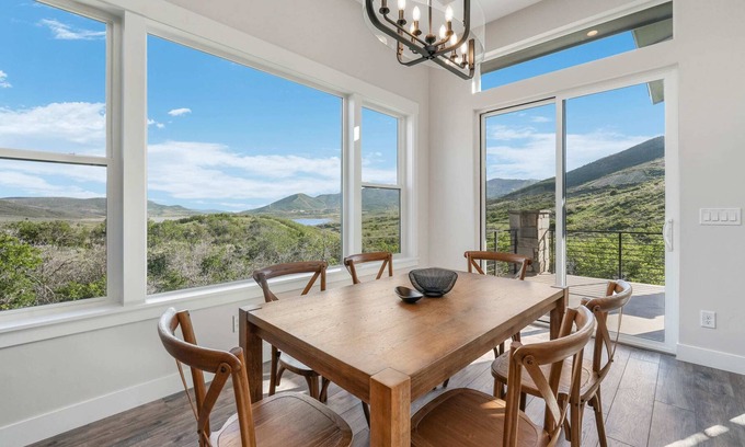 Deer Mountain Casa | Park City Belaview Home ASK ABOUT MONTHLY SPECIALS