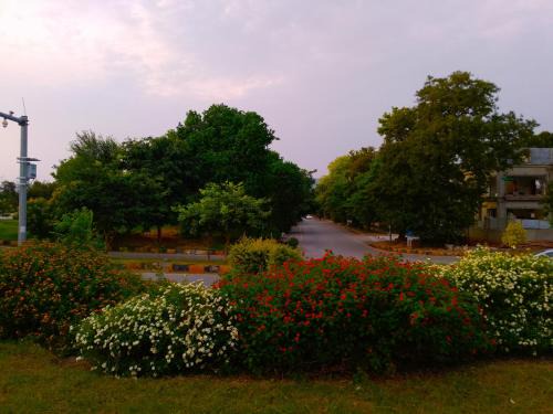 E-11 Sector Apartamento | Park View Guest House in F-7 islamabad