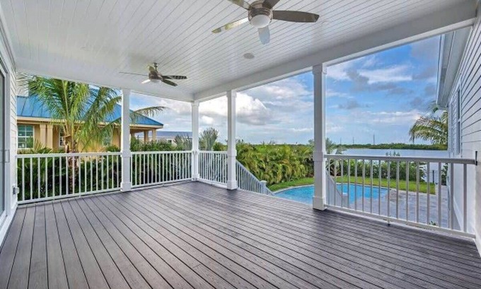 Key West Casa | Parking, Heated Pool, Pet Friendly - Seagate House