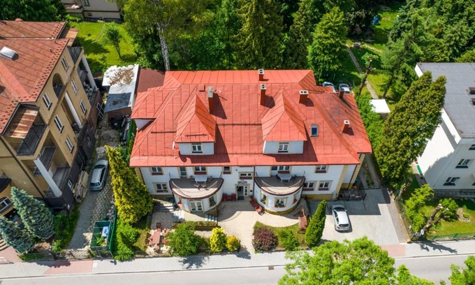 Rabka Casa | Parkowa Rezydencja Hubal