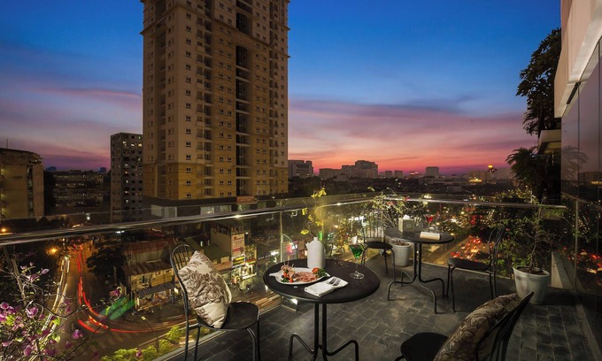 Hai Ba Trung Hotel | Parkside Sunline Hotel