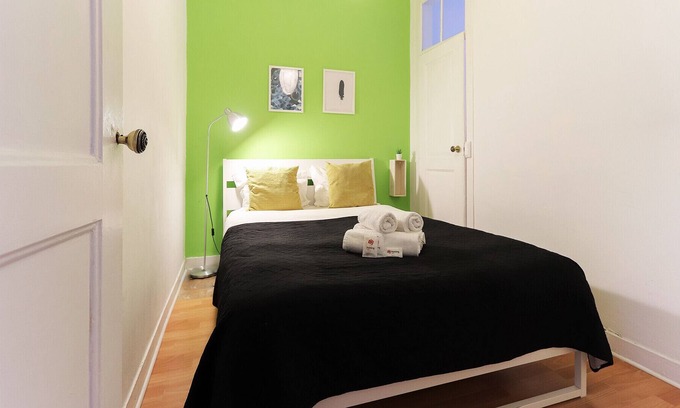 Merces Apartamento | Parliament River View I by Homing