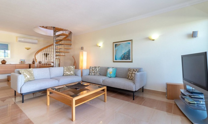 Ferragudo Apartamento | Ático moderno y espacioso - Parque nº 12