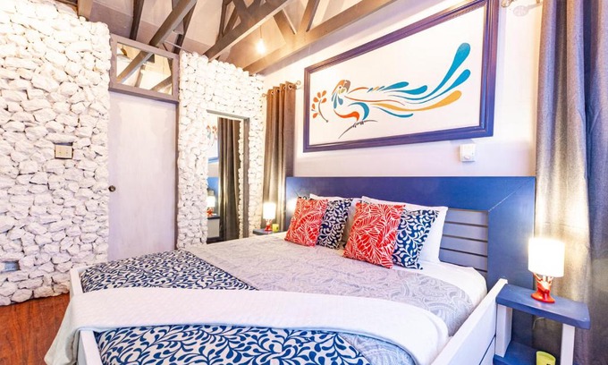 Gambier Apartamento | Parrot Cottage at Viking Hill - Love Beach
