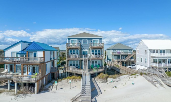 North Topsail Beach Casa | Parrots Perch