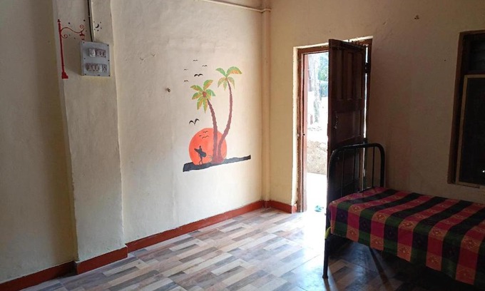 Revadanda Casa | Parvati Niwas Homestay Nearby Revdanda beach and fort- WiFi Available