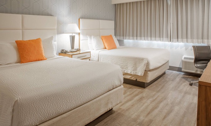 Pasadena Hotel | Pasadena Rose & Crown Hotel