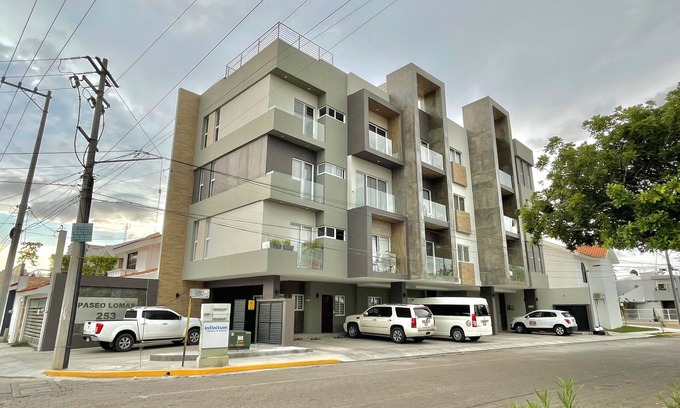 Lomas de Mazatlán Apartamento | Paseo Lomas