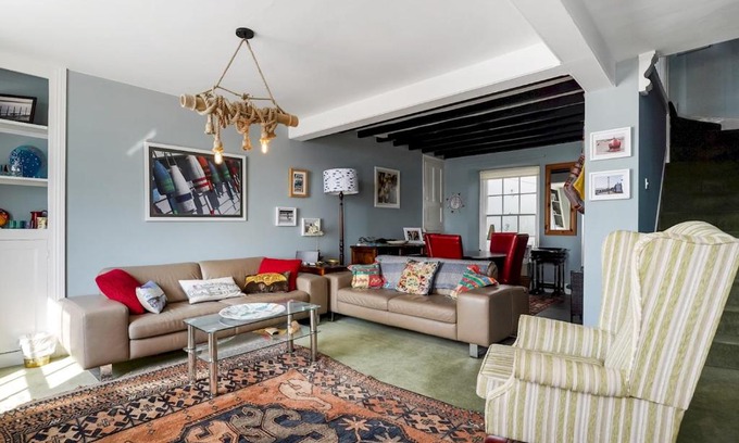 Aberdovey Casa | Pass the Keys 3 Bed Terrace with fantastic views over estuary