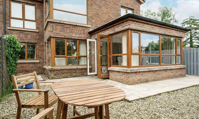 Holywood Casa | Pass the Keys | Beautiful 3 BR Retreat in the Holywood Hills
