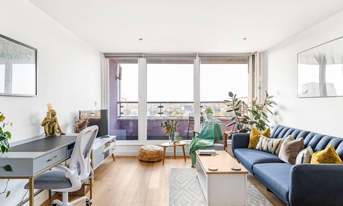 Bromley North Apartamento | Pass the Keys | Charming Stay with a Balcony in Bow