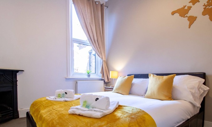 Gosforth Casa | Pass the Keys | Cosy flat close to metro City and hospitals
