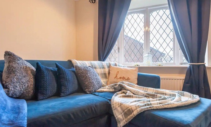 Beeston Apartamento | Pass the Keys | Cosy Haven next to White Rose Shopping Centre