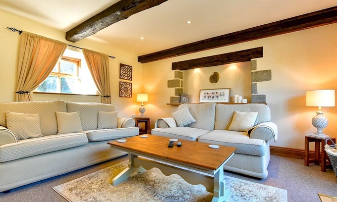 Marcross Casa | Pass the Keys | Cosy Rural 2 Bed Barn conversion close to Beach