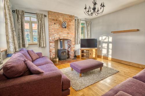 Newton On Trent Casa | Pass the Keys Family home in the countryside