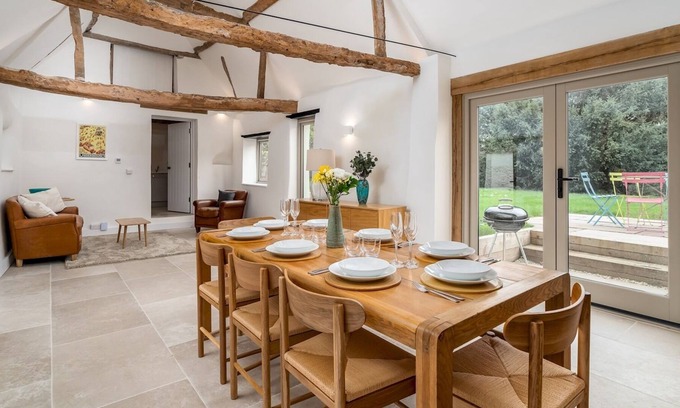 Hartwell Casa | Pass the Keys | Grade II Historic Converted Pub