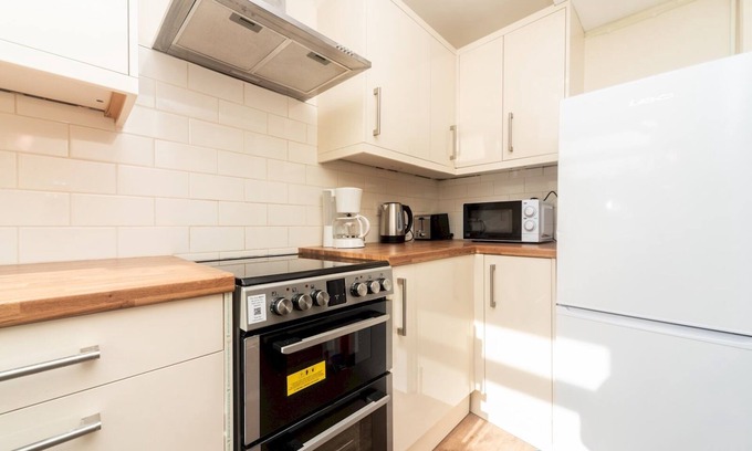St. Mark's Apartamento | Pass the Keys | Great apt 20 mins central London