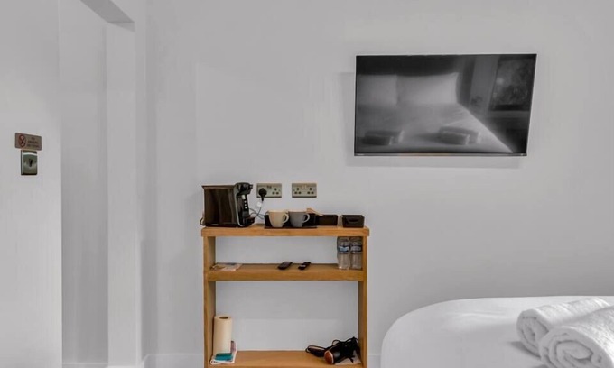 Petham Apartamento | Pass the Keys | Larkey View a Tranquil Space for Two