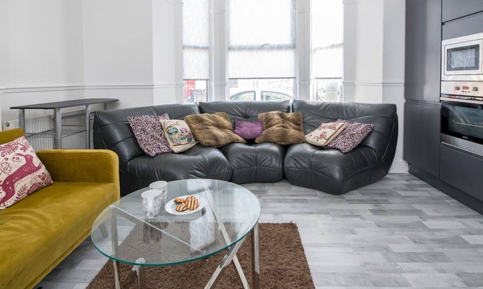Canton Apartamento | Pass the Keys | Light & Spacious 2 Bedroom Apt in trendy Canton!