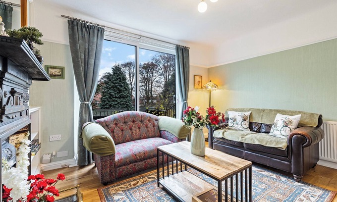 Acomb Casa | Pass the Keys | Lovely Home in York with Parking
