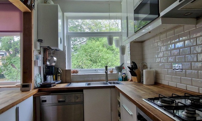 Forest Hill Apartamento | Pass the Keys | Quiet Flat near Honor Oak Park