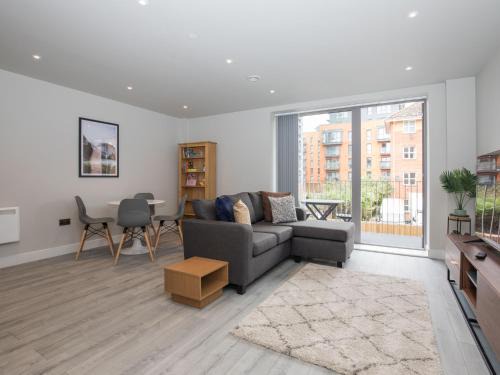Slough Apartamento | Pass the Keys Sophisticated Apartment w Parking - Central Slough