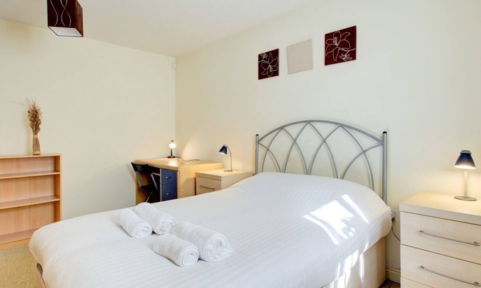 Rusholme Apartamento | Pass the Keys |Spacious apartment for 2 free parking