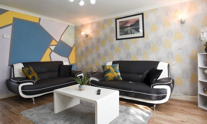 Portsmouth Casa | Pass the Keys | Spacious 4 Bed Family Home near Port Solent